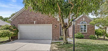 7213 Pymbroke Cir, Fishers, IN 46038