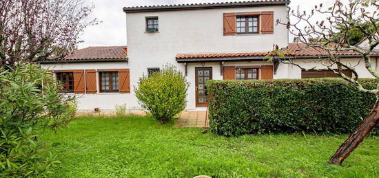 Maison 6 pièces 145 m²