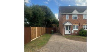 2 bed semi-detached house to rent