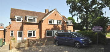 4 bedroom semi-detached house