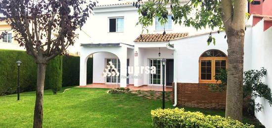 Casa o chalet de alquiler en San Antonio de Benagéber