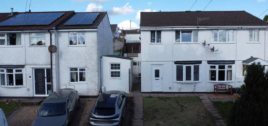 3 bed semi-detached house for sale