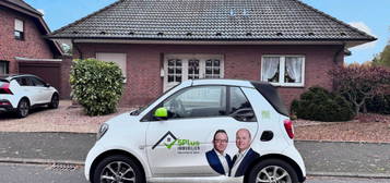 JETZT VORMERKEN LASSEN: FREISTEHENDER BUNGALOW MIT GROSSEM GARTEN, GARAGE UND EBK IN INDEN / ALTDORF