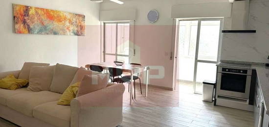 Apartamento T2 em Quelfes