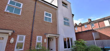 End terrace house to rent in Poppleton Close, Coventry CV1