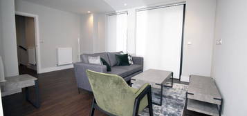 2 bed flat to rent