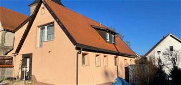 Freistehendes Einfamilienhaus in ruhiger Lage ca. 6 km v Bayreuth