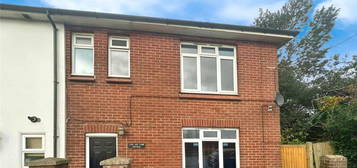 3 bedroom end of terrace house