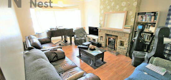 4 bedroom semi-detached house