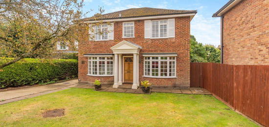 4 bed detached house for sale