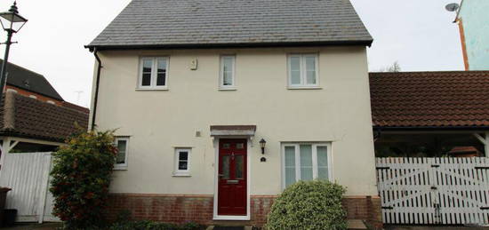 2 bedroom detached house