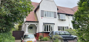 5 bed semi-detached house for sale