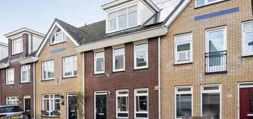 A.L. Dyserinckstraat 79