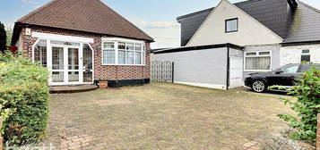 3 bedroom detached bungalow for sale