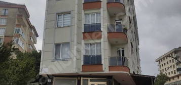 İstasyonda135 M2 3+1 7yıllık iskanlı daire PAZARLIK PAYI VAR