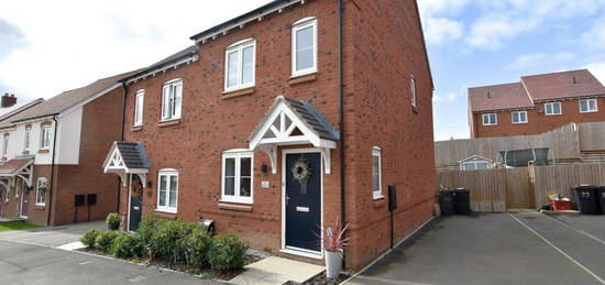 2 bedroom semi-detached house for sale