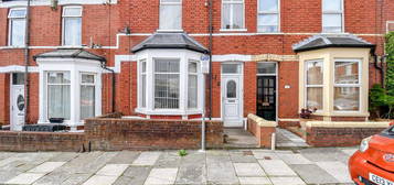 3 bed terraced house for sale