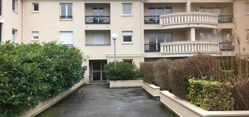 Appartement  à louer, 2 pièces, 1 chambre, 50 m²