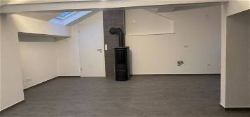 2,5 Zimmer 70 m2 Wohnung in Bockum Hövel zu vermieten. Kernsaniet