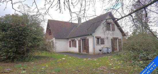 Maison Joigny dans quartier résidentiel.