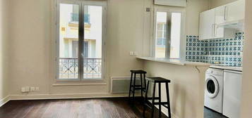 Super studio 28m2 - Place de Clichy