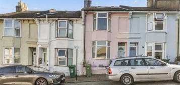 4 bedroom terraced house