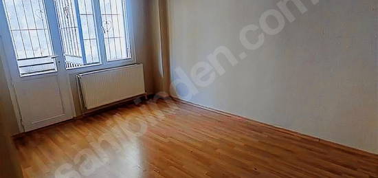 TAŞ EMLAK-SATILIK3+1DAİRE DOĞALGAZLI ARAKAT ÇİFTCEPHE ÇİFTBALKON