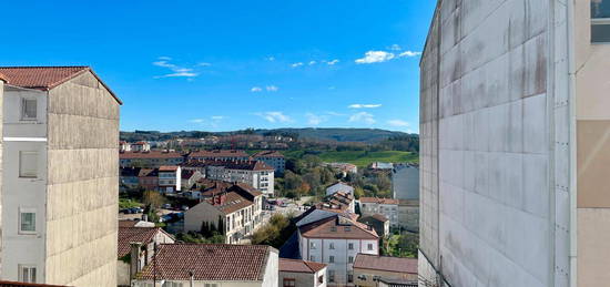 Piso en venta en Rúa Do Home Santo, Campus Norte - San Caetano