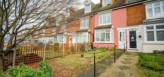 3 bed terraced house to rent