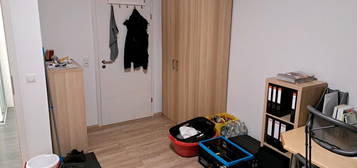 Biete WG-Zimmer 23qm zum 01.12.