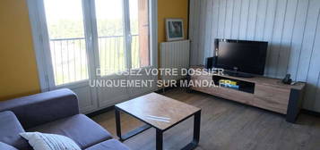 Location appartement 4 pièces 11 m²