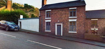 2 bed semi-detached house to rent