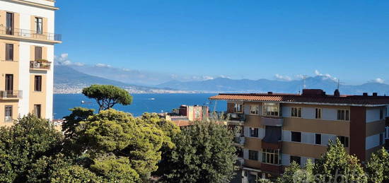 Posillipo- Trilocale panoramico