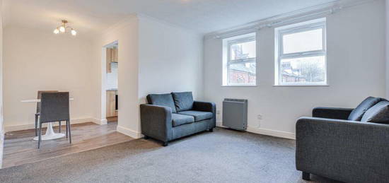 2 bedroom ground floor flat