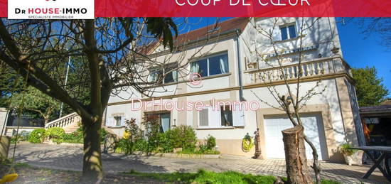 Maison  à vendre, 8 pièces, 6 chambres, 150 m²