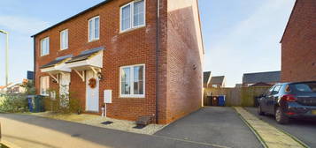 2 bedroom semi-detached house for sale