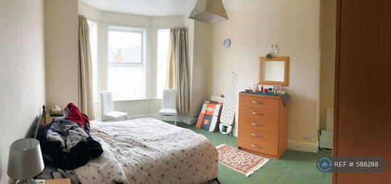 1 bedroom flat