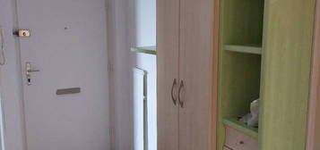 Sehr schöne Singel/ Start/ Studentenwohnung