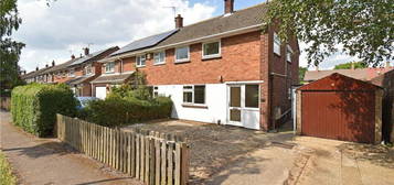 4 bedroom semi-detached house