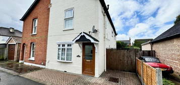 4 bedroom semi-detached house for sale