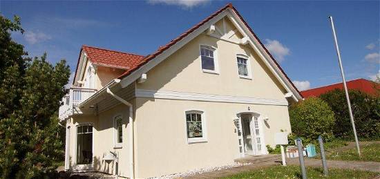 Einfamilienhaus mit 100% gewerblicher Nutzung im GVZ Musterhauspark