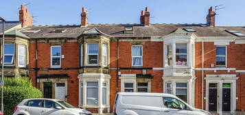 6 bedroom terraced house