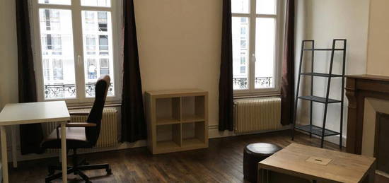 Location appartement 2 pièces 43 m²