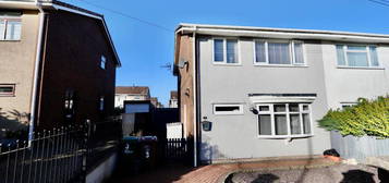 3 bedroom semi-detached house for sale