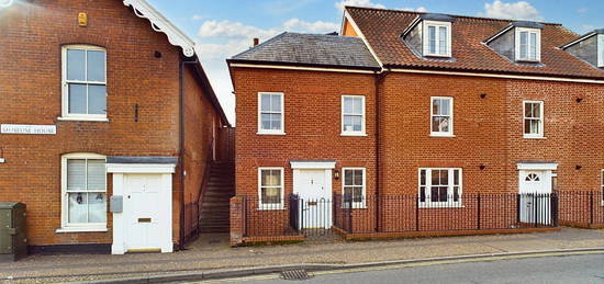 Flat to rent in Minstergate, Thetford IP24