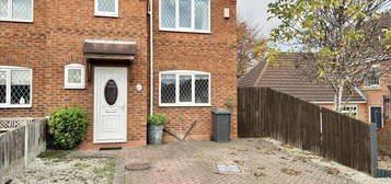 3 bedroom semi-detached house for sale