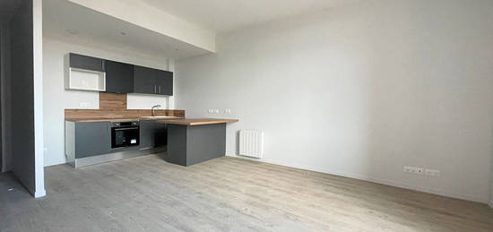 Appartement  à louer, 3 pièces, 2 chambres, 64 m²