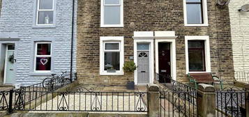 2 bedroom terraced house