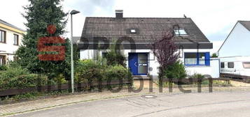 Freistehendes Einfamilienhaus in ruhiger Lage