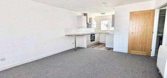 2 bed flat to rent